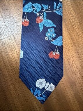 The Custom Shop Men’s Silk Tie Navy Blue Floral Botanical 4” Wide